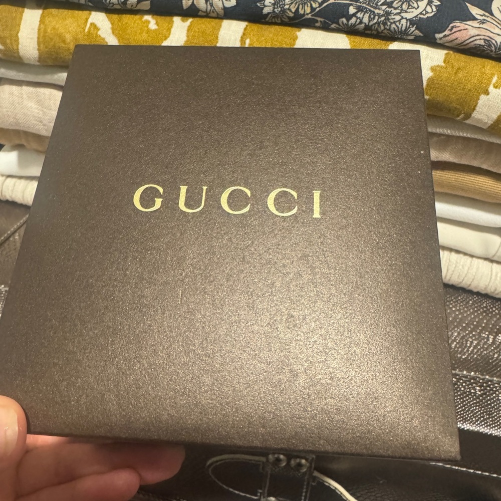 Gucci watch 5500M